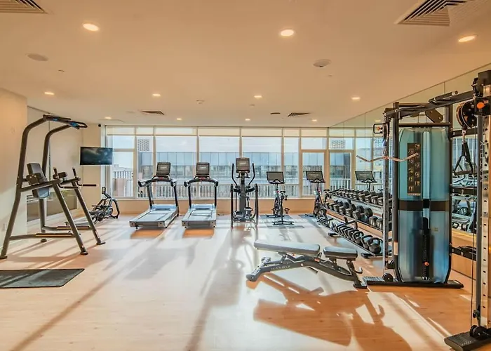 Elegant 28th Floor High Rise, Gym, Parking, Pool, Golf *